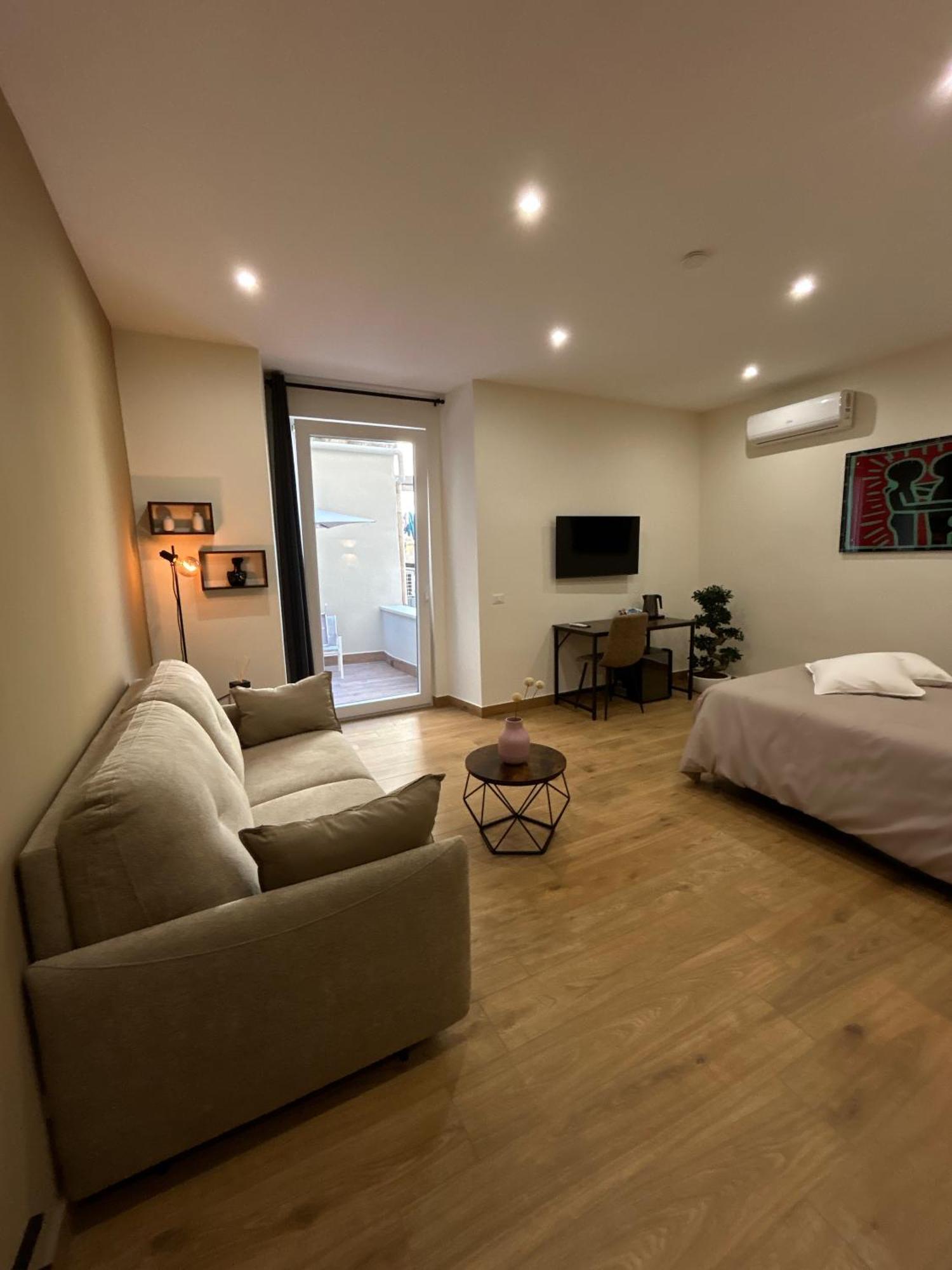 Somnia Luxury Rooms Napoli Esterno foto