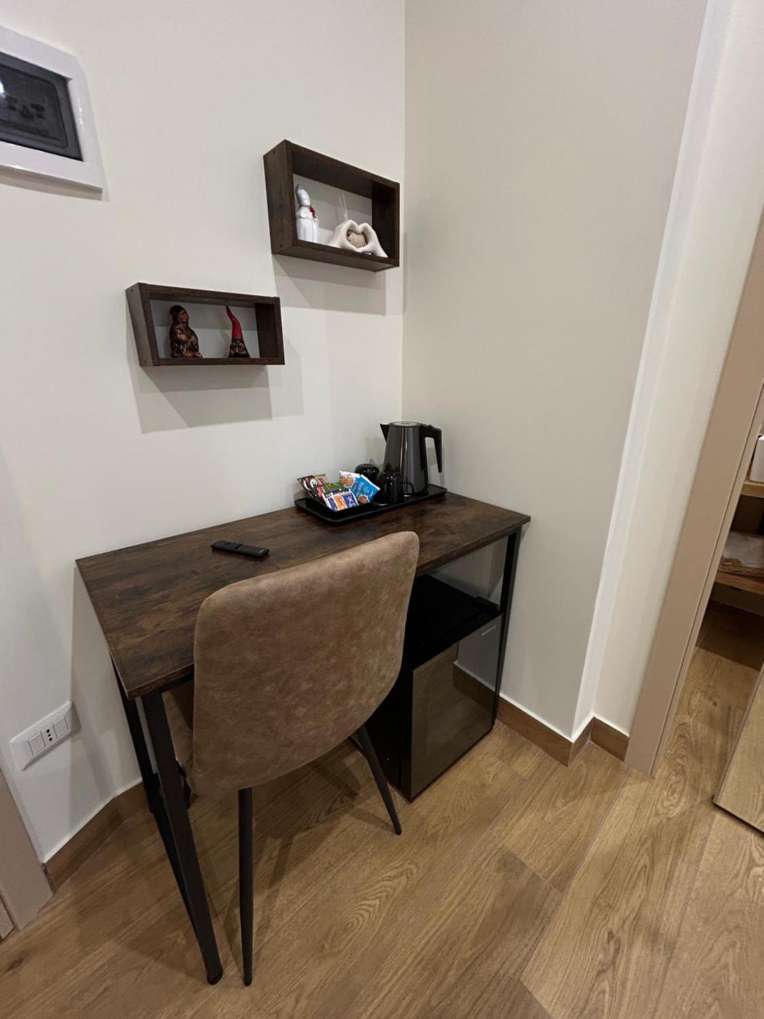Somnia Luxury Rooms Napoli Esterno foto