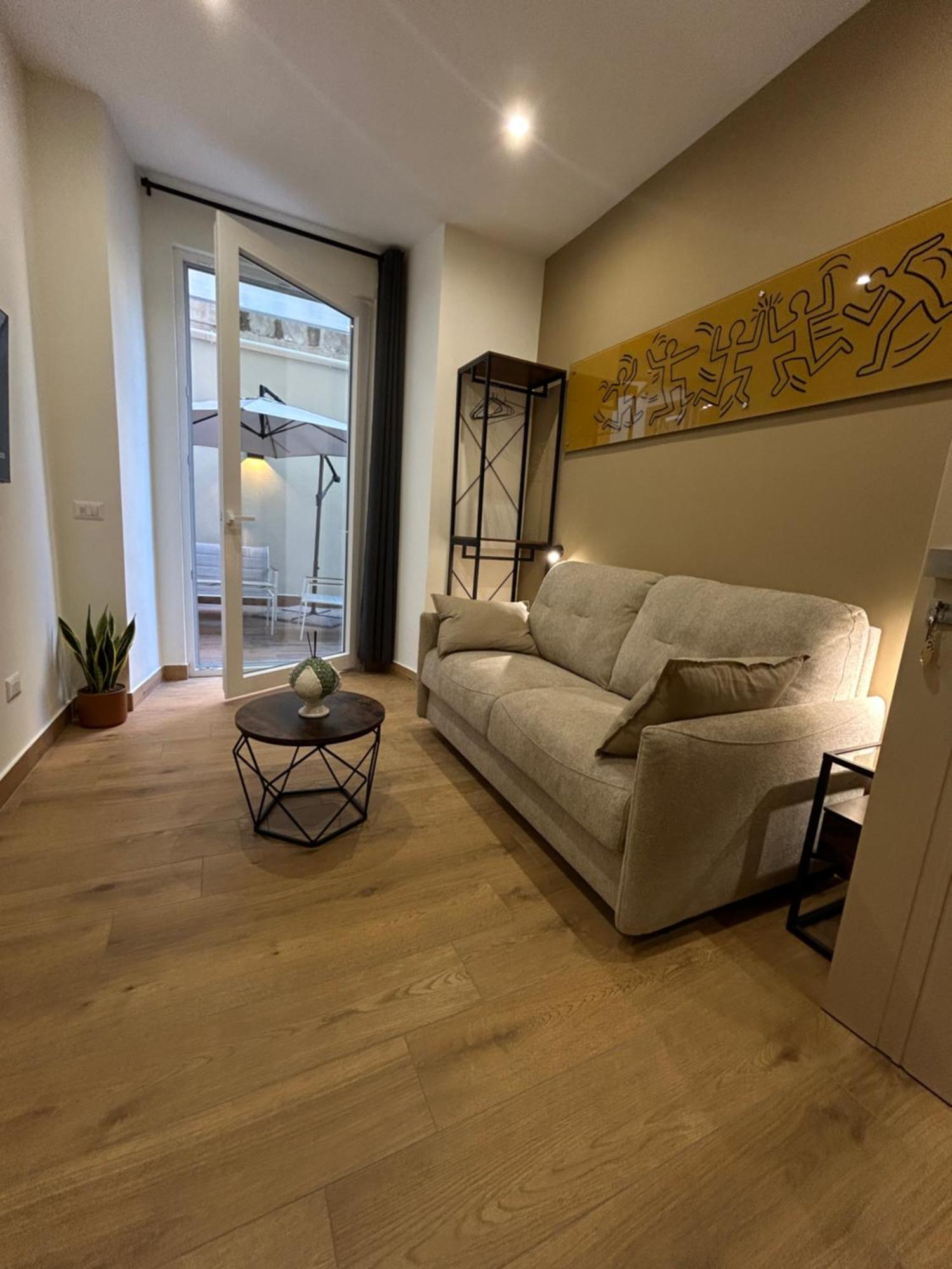 Somnia Luxury Rooms Napoli Esterno foto